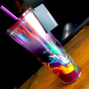 Sign language Starbucks tumbler Yiqiao Wang venti